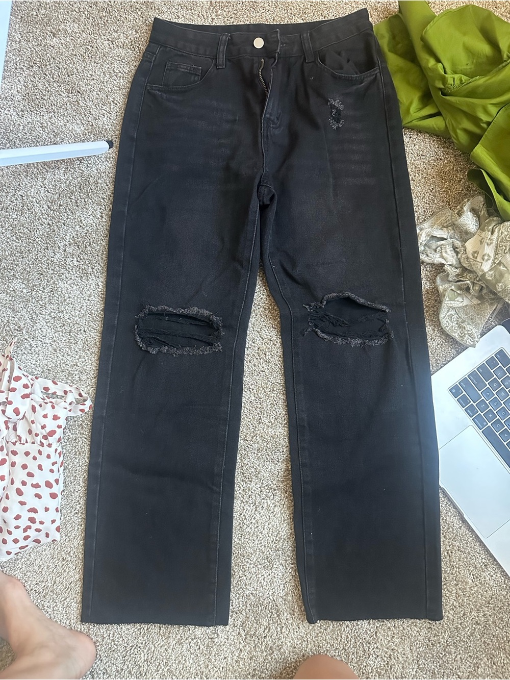NWT SHEIN Black Distressed Straight-Leg Jeans